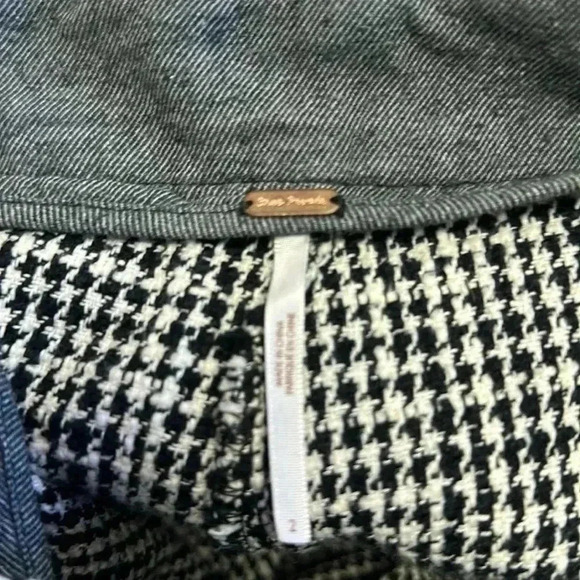 Free People Cotton Tweed  high waisted Pants with fringe on bottom Size 2 - Picture 6 of 9